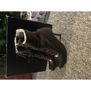 Donald J Pliner Expresso Shine Nappa Brown Women's Heeled Boots Size 8M